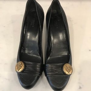 Gucci Signature Embossed Heel